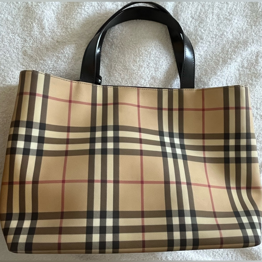 Burberry London Nova Check Handle Bag In Good Condition
